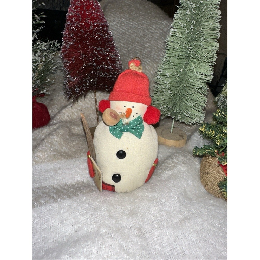 VTG '80's Primitive Folk Art Figure Snowman Handmade Little Pipe In Mouth 6.5"